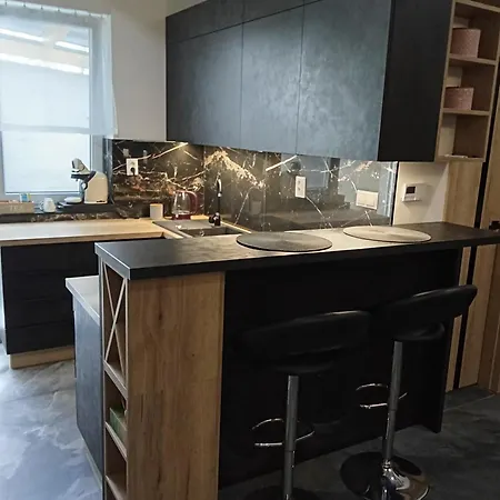 아파트 Apartman29 *